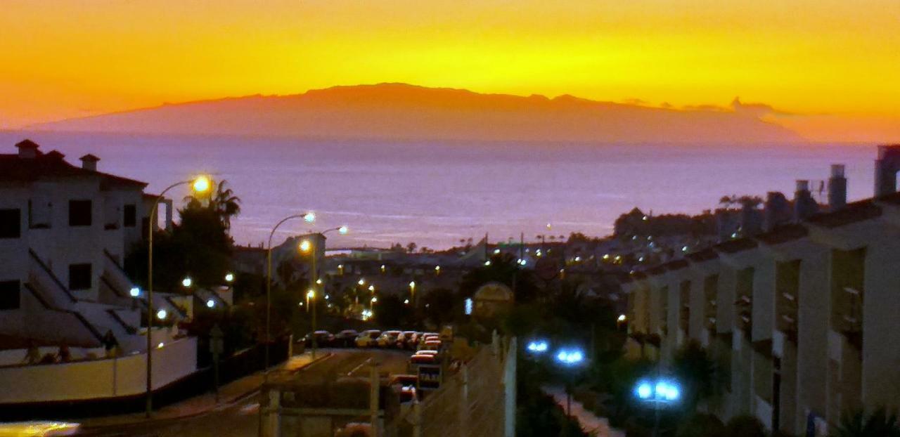 Spotless South Facing Apartment With Pool View And Wifi Heart Of Las Americas Playa de las Americas  Zewnętrze zdjęcie